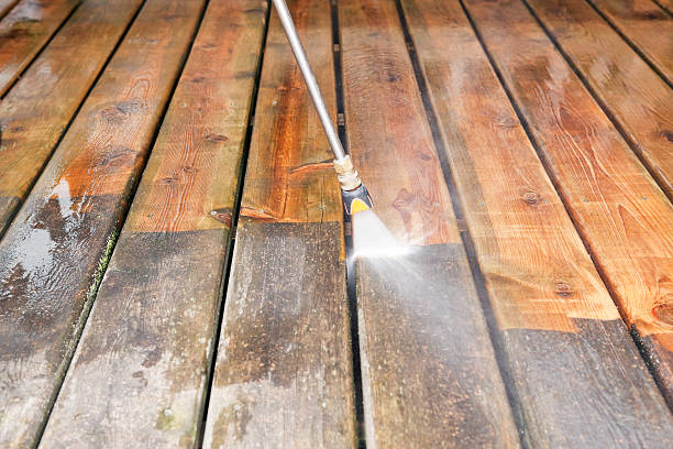 Garage Pressure Washing in Thornton, CO